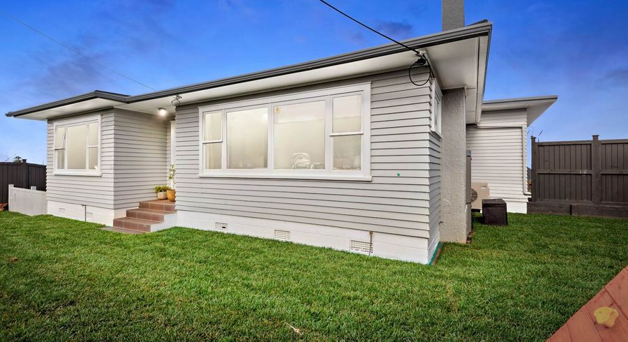  at 1/42 Waipa ST, Birkenhead, Auckland