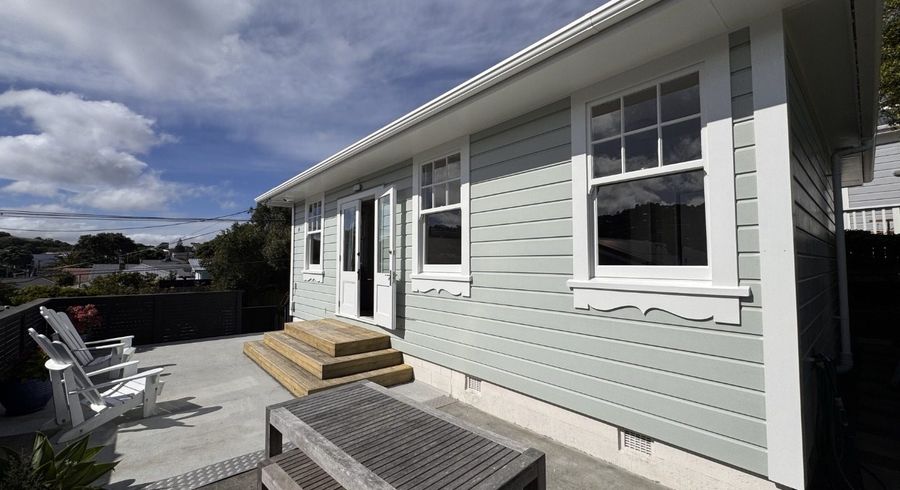  at 2A Dawson Street, Berhampore, Wellington