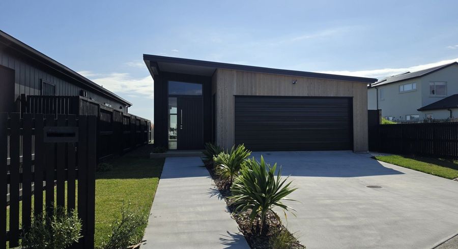  at Hinaki Street, Poike, Tauranga, Bay Of Plenty