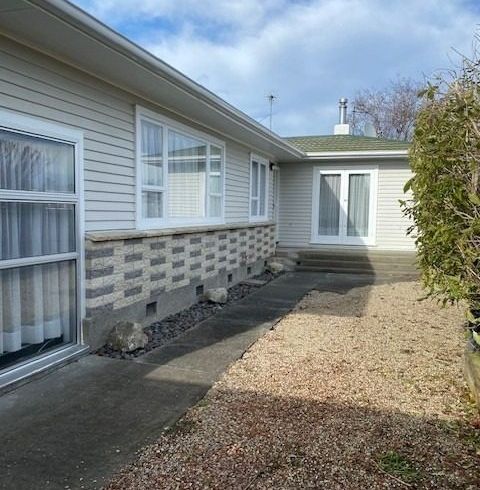  at 4 Barnett Place, Pirimai, Napier