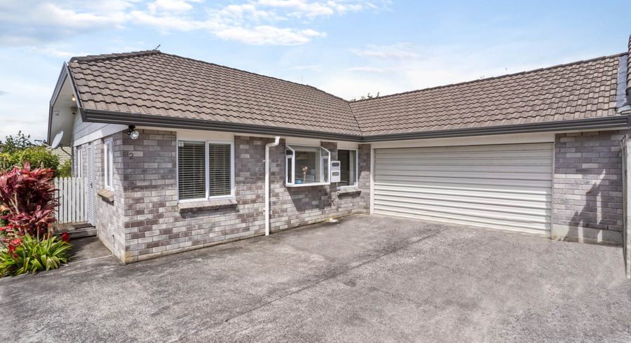  at 2/43 Holly Street, Avondale, Auckland