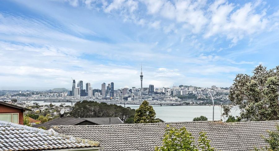  at 150 Mokoia Road, Chatswood, North Shore City, Auckland