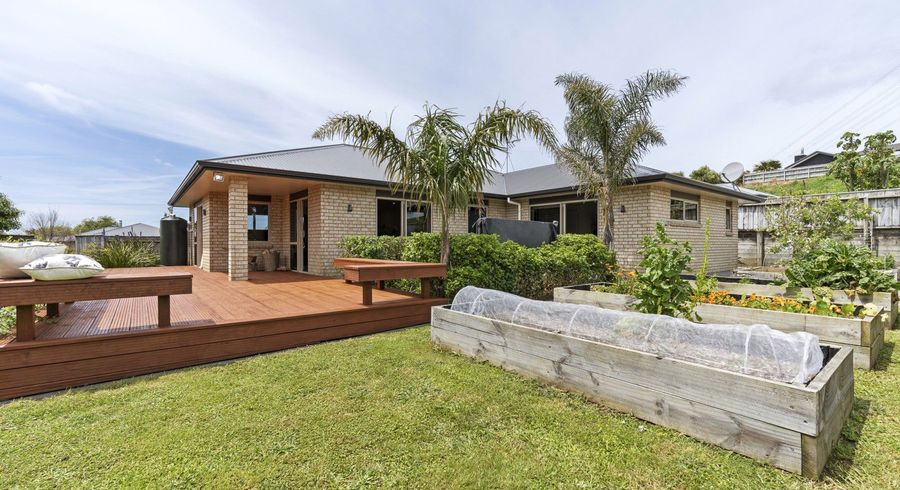  at 3A Honeyfield Drive, Whalers Gate, New Plymouth