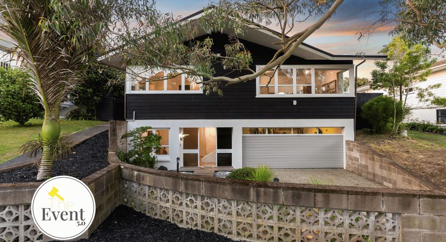  at 9 Tudward Glade, Hillcrest, Auckland