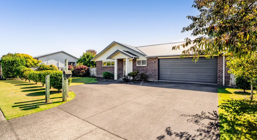  at 10 Estate Grove, Inglewood, Inglewood