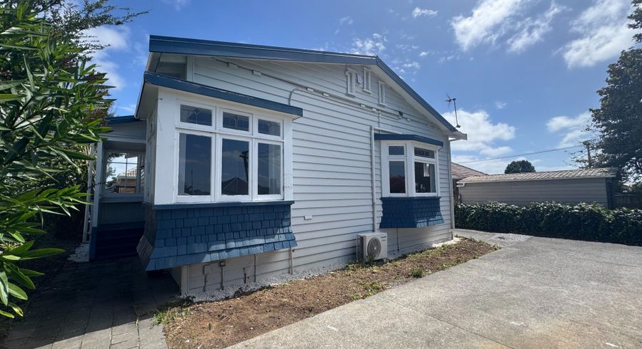  at 1087 Dominion Road, Mount Roskill, Auckland City, Auckland
