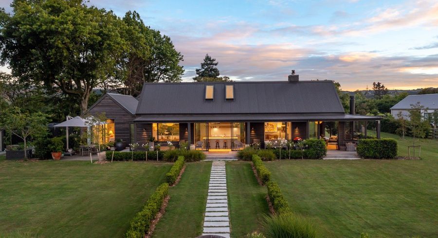  at 162 Monument Road, Clevedon, Manukau City, Auckland