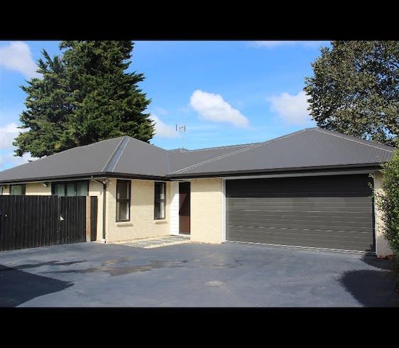  at 190 Racecourse Road, Sockburn, Christchurch