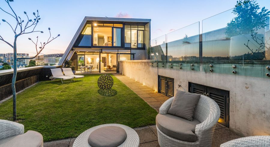  at 18A Railway Street, Newmarket, Auckland