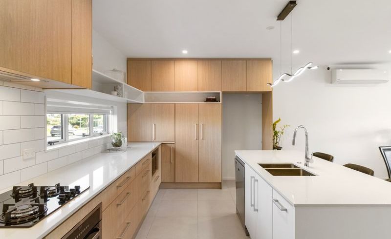  at 72 Flat Bush School Road, Flat Bush, Manukau City, Auckland