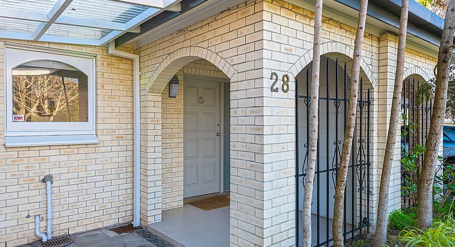  at 28 Matuhi Rise, Henderson, Waitakere City, Auckland