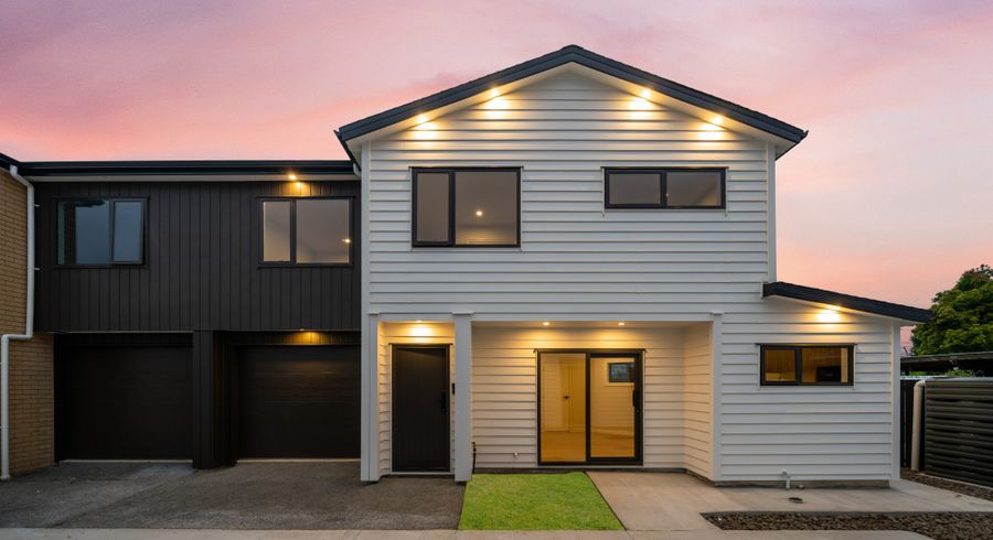  at 13 Gloaming Place, Conifer Grove, Takanini