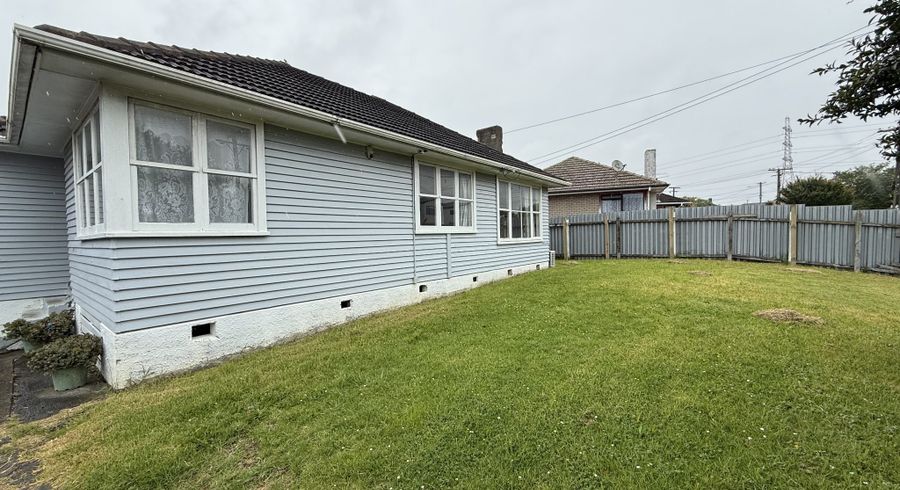  at 18 Crown Crescent, Otara, Manukau City, Auckland