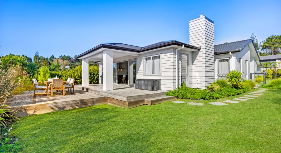  at 47 Beachwood Drive, Hatfields Beach, Orewa