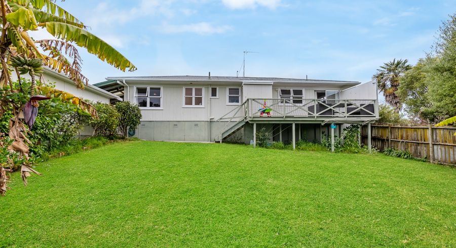  at 68 Second View Avenue, Beachlands, Auckland