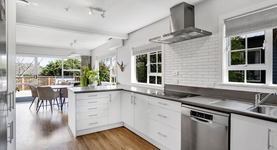  at 43 Essex Street, Vogeltown, New Plymouth, Taranaki