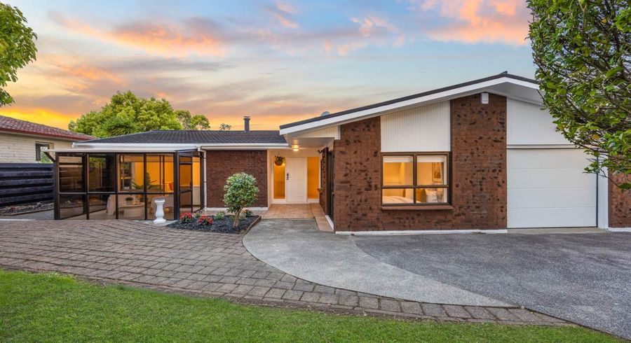  at 79 Meadway, Sunnyhills, Manukau City, Auckland