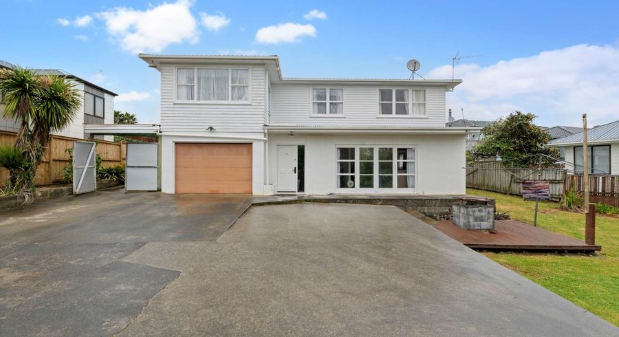  at 9 & 9A Malvina Place, Bucklands Beach, Manukau City, Auckland