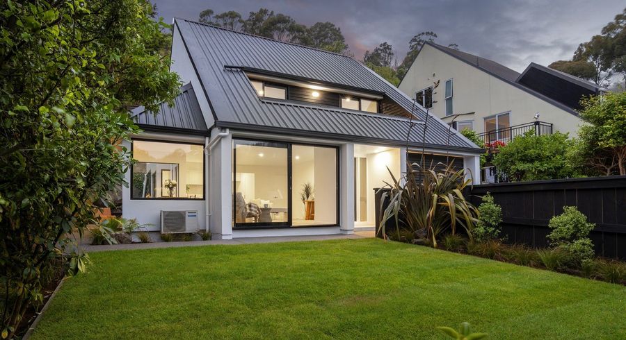  at 1/9 Glenstrae Road, Redcliffs, Christchurch
