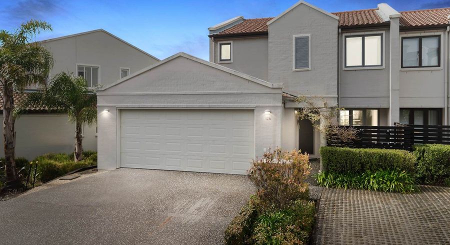  at 126 Salerno Rise, Albany, North Shore City, Auckland