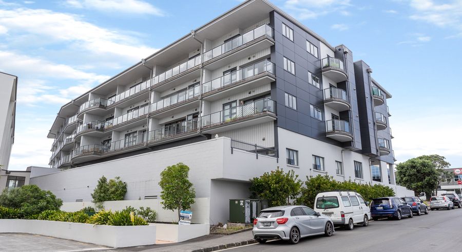  at 1B/83 New North Road, Eden Terrace, Auckland