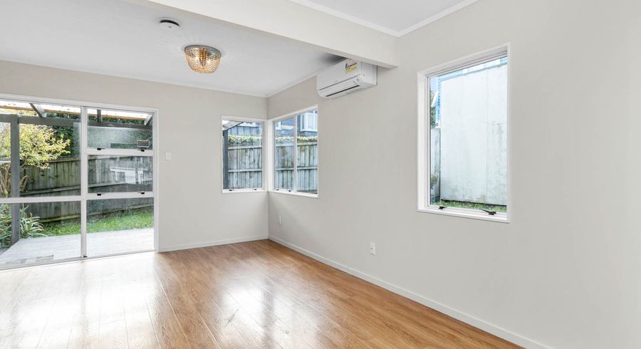  at 2/1759 Great North Road, Avondale, Auckland City, Auckland