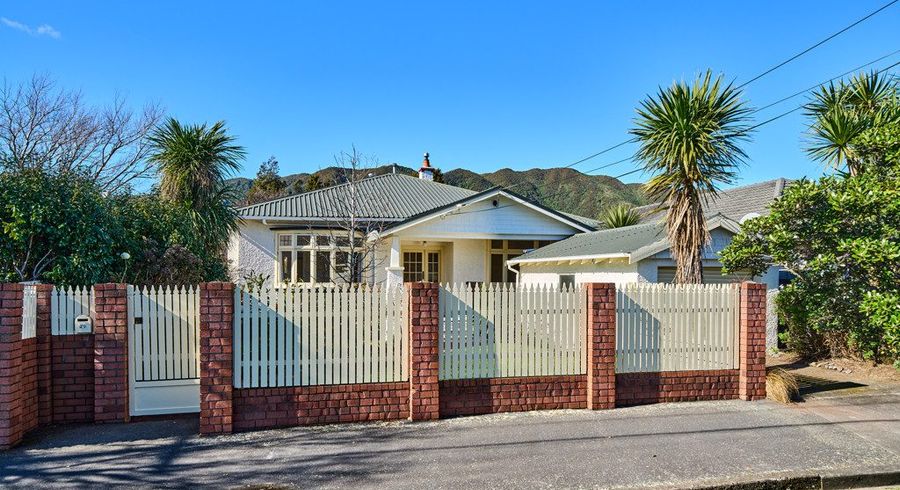  at 29 Leighton Avenue, Waiwhetu, Lower Hutt, Wellington