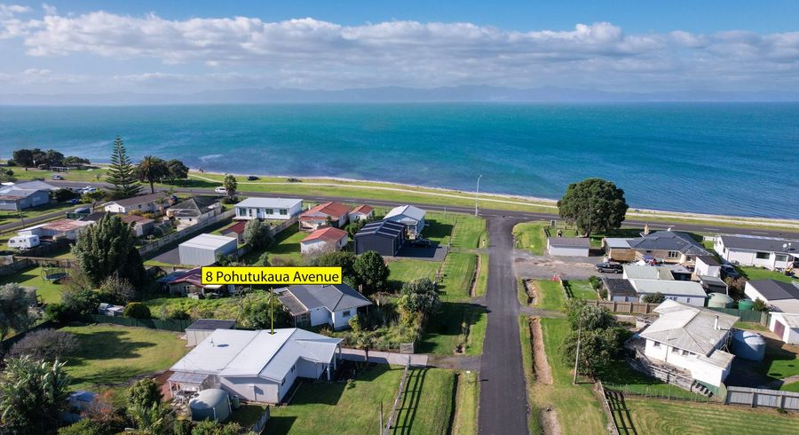  at 8 Pohutukawa Avenue, Kaiaua, Franklin, Auckland