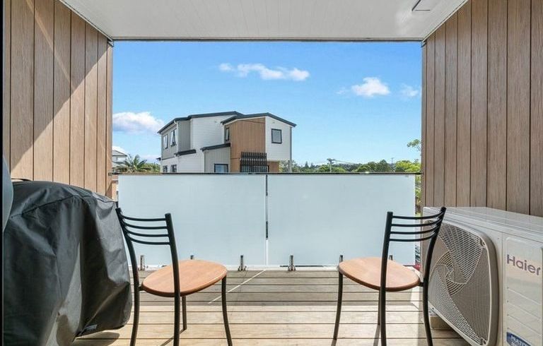  at 7/25 Griffen Park Road, Mount Roskill, Auckland City, Auckland