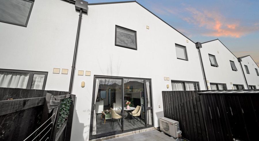  at 11/24 Percy Street, Phillipstown, Christchurch City, Canterbury