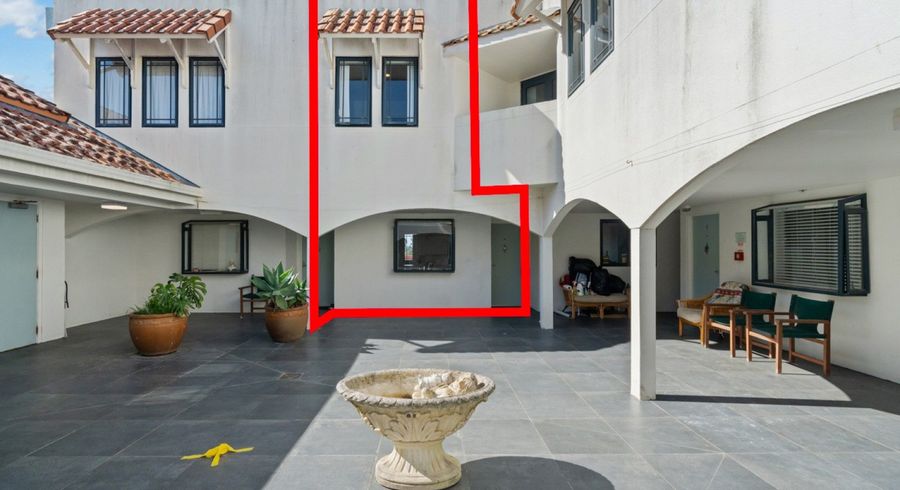  at 2/77 St George Street, Papatoetoe, Manukau City, Auckland