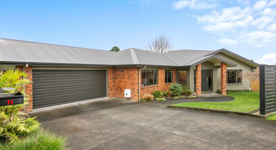  at 11 Montrose Place, Highlands Park, New Plymouth