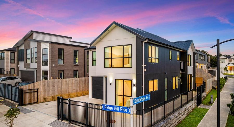  at 19 Southridge Road, Flat Bush, Manukau City, Auckland
