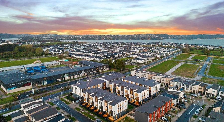  at 10 Kanorau Way, Hobsonville, Waitakere City, Auckland