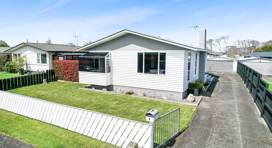  at 8 Katherine Place, Melville, Hamilton