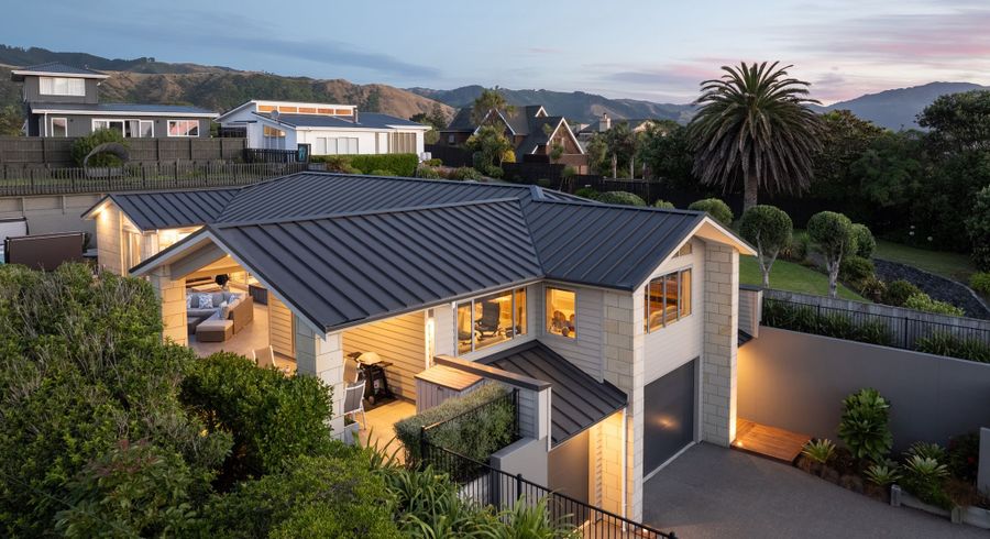  at 118 Rosetta Road, Raumati South, Kapiti Coast, Wellington