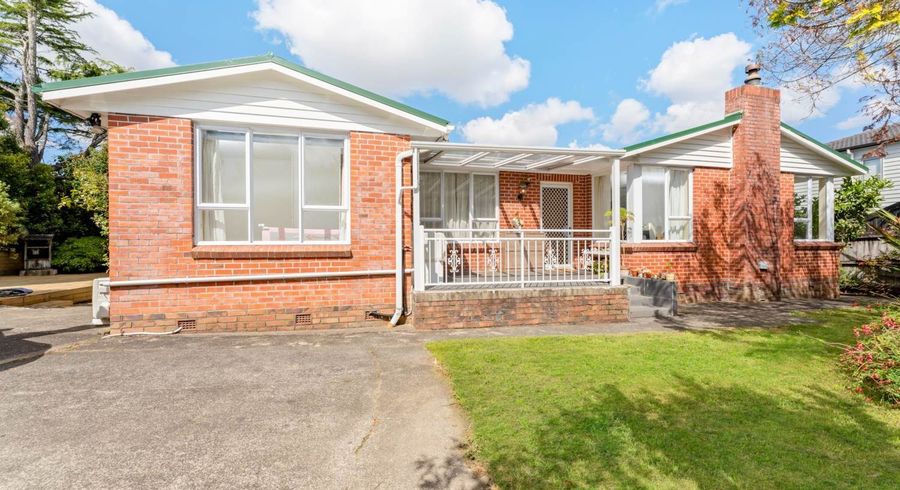  at 124 Edmonton Road, Te Atatu South, Waitakere City, Auckland