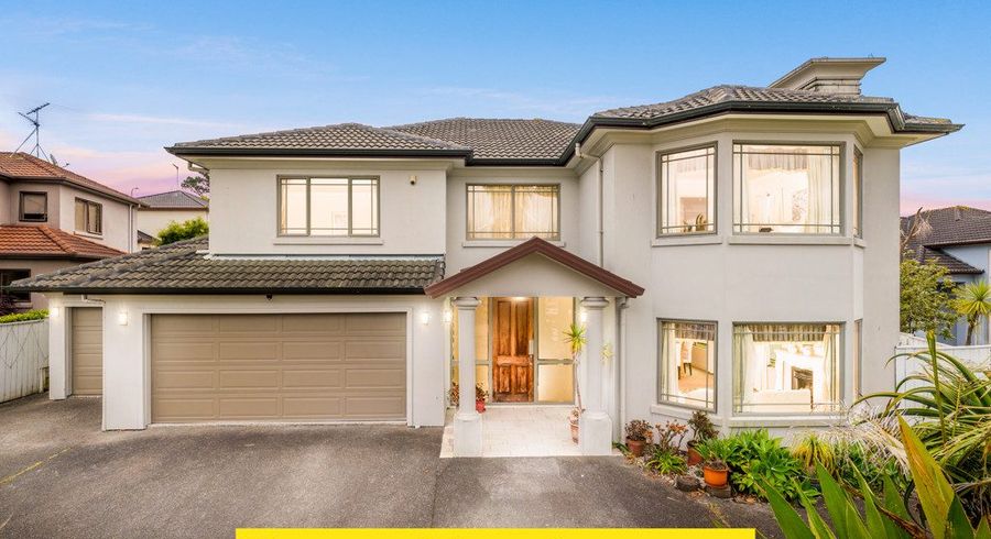  at 7 Malin Place, Pinehill, Auckland