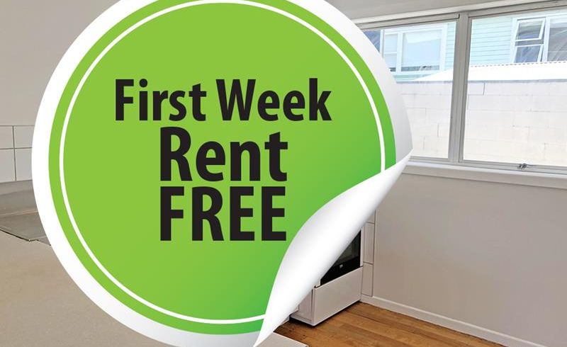  at 2/118 Lake Road, Belmont, Auckland