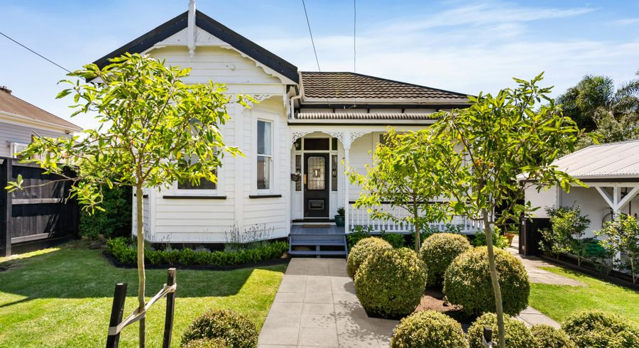  at 19A Blockhouse Bay Road, Avondale, Auckland City, Auckland