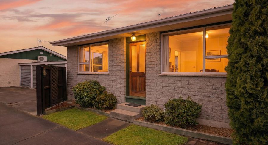  at 2/494 Barbadoes Street, Edgeware, Christchurch City, Canterbury