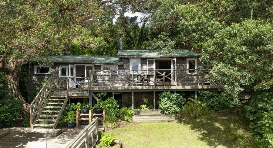  at 63 Seaview Road, New Lynn