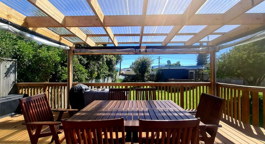  at 56 Manly Street, Paraparaumu Beach, Kapiti Coast, Wellington