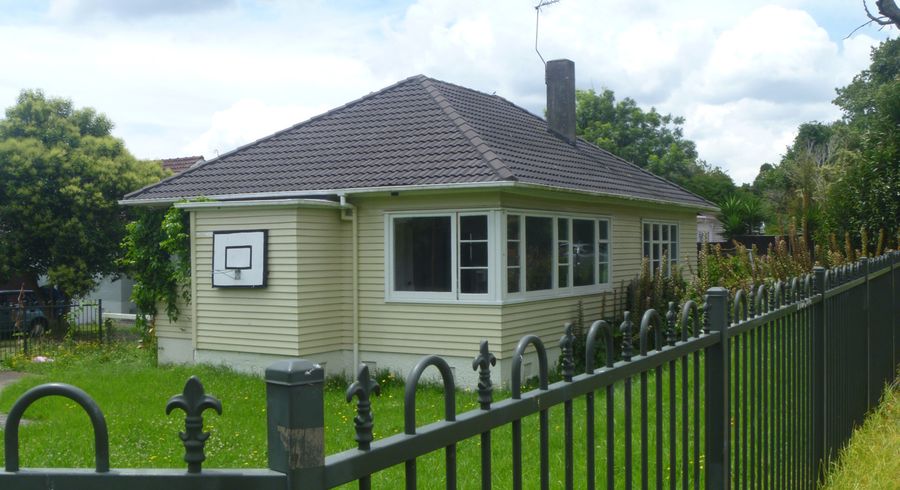  at 688 New North Road, Mount Albert, Auckland