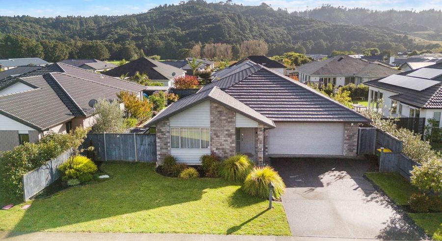  at 20 Sir Lincoln Drive, Kumeu