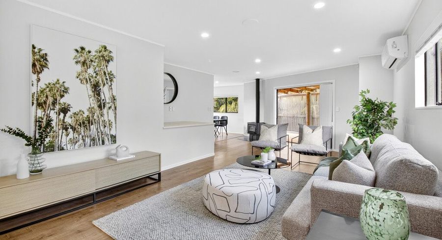  at 11 Longview Rise, Massey, Waitakere City, Auckland