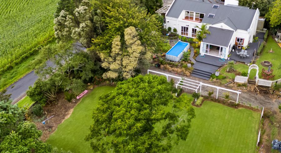  at 330 Kelly Road, Lepperton, New Plymouth, Taranaki