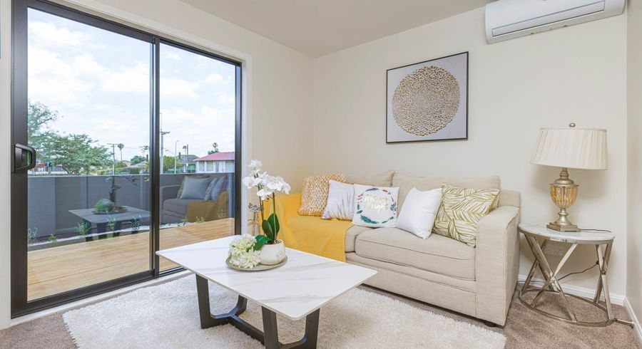  at 63 Kawiti Avenue, Point England, Auckland City, Auckland