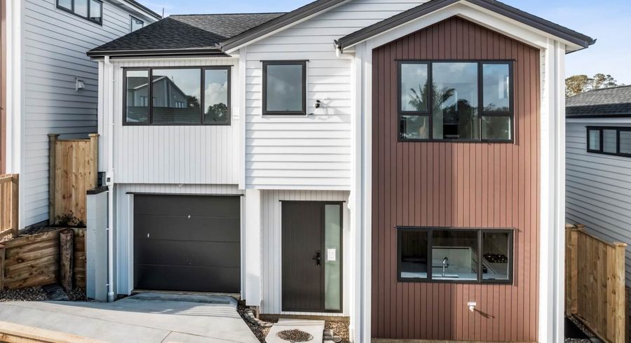  at 3/40 Cyclarama Crescent, Massey, Waitakere City, Auckland