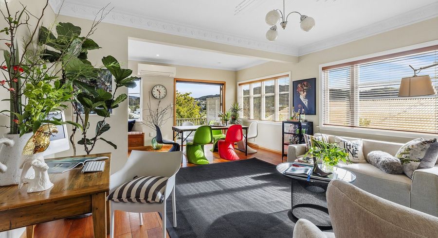  at 9 Woburn Road, Northland, Wellington